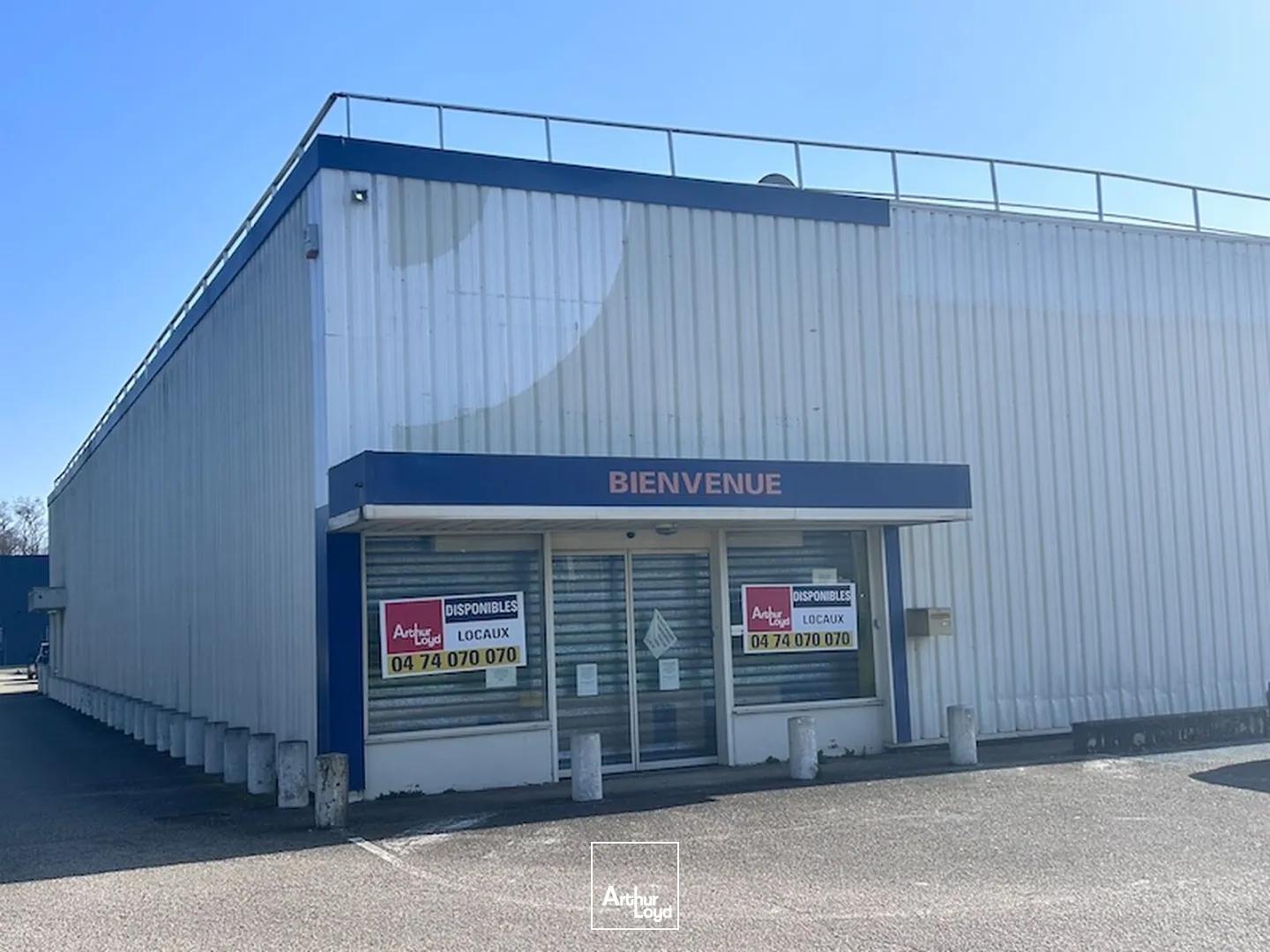 Locaux à vendre - 570m2 - Mâcon (71000)