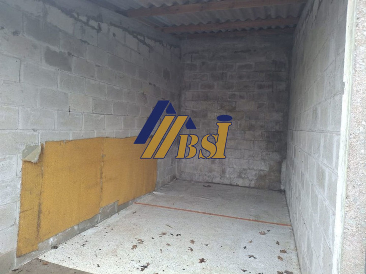 Parking / garage / box à vendre - 10m2 - Brest (29200)