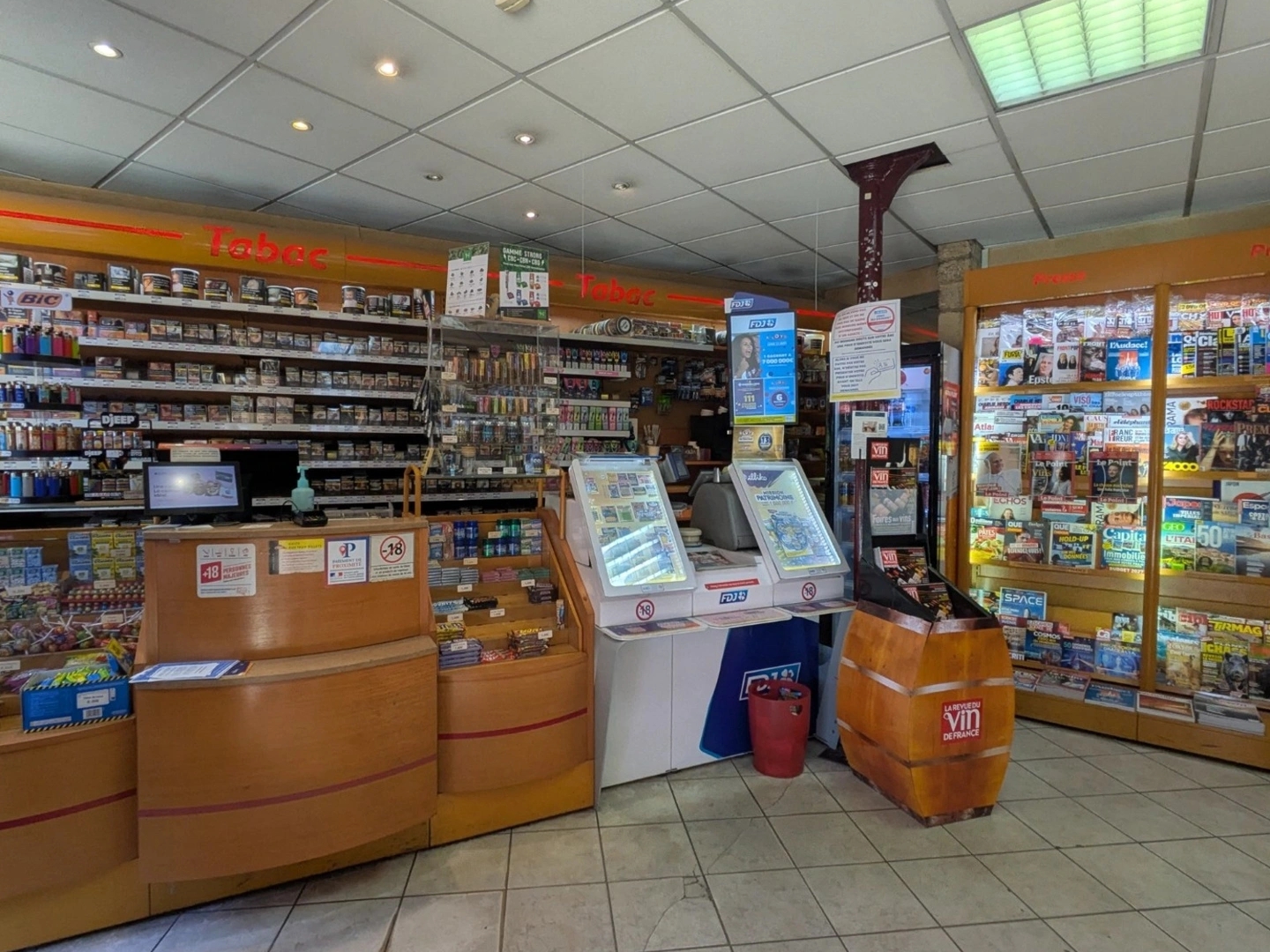 Magasin à vendre - 3 pièces - Libourne (33500)
