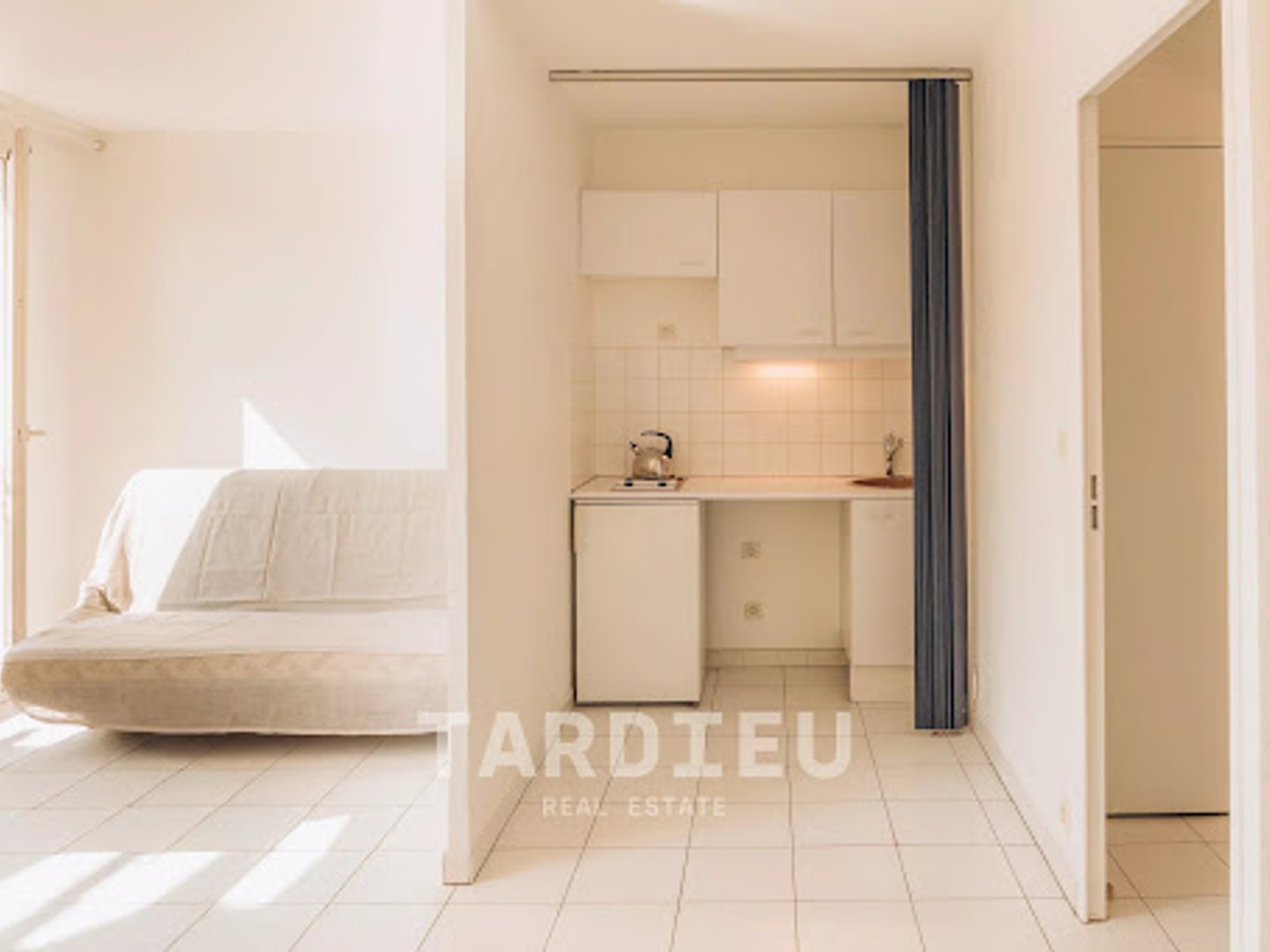 Appartement à vendre - 2 pièces - 33m2 - Saint-Tropez (83990)