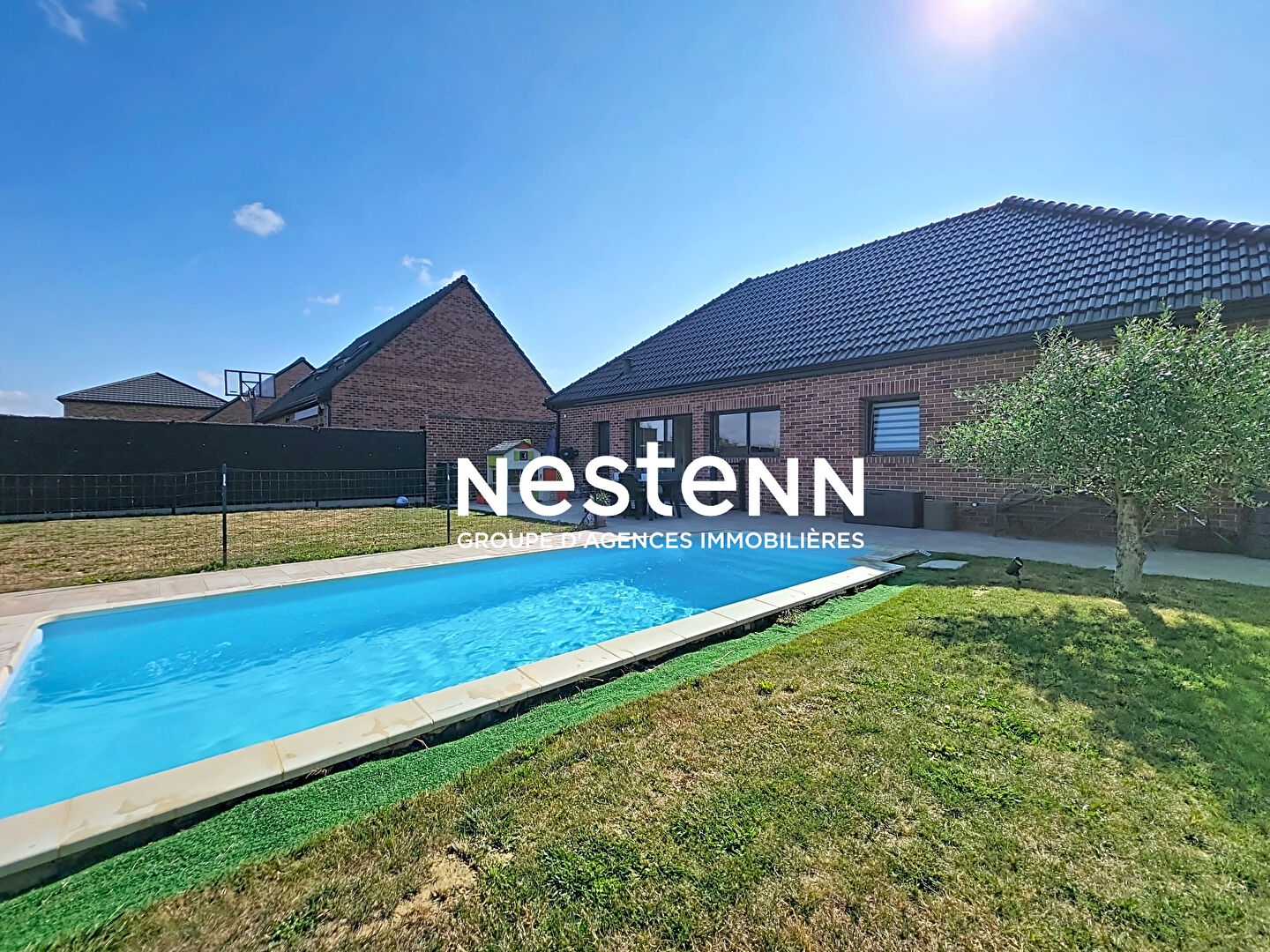 Maison Lauwin Planque 4 pièce(s) 377 000 euros.