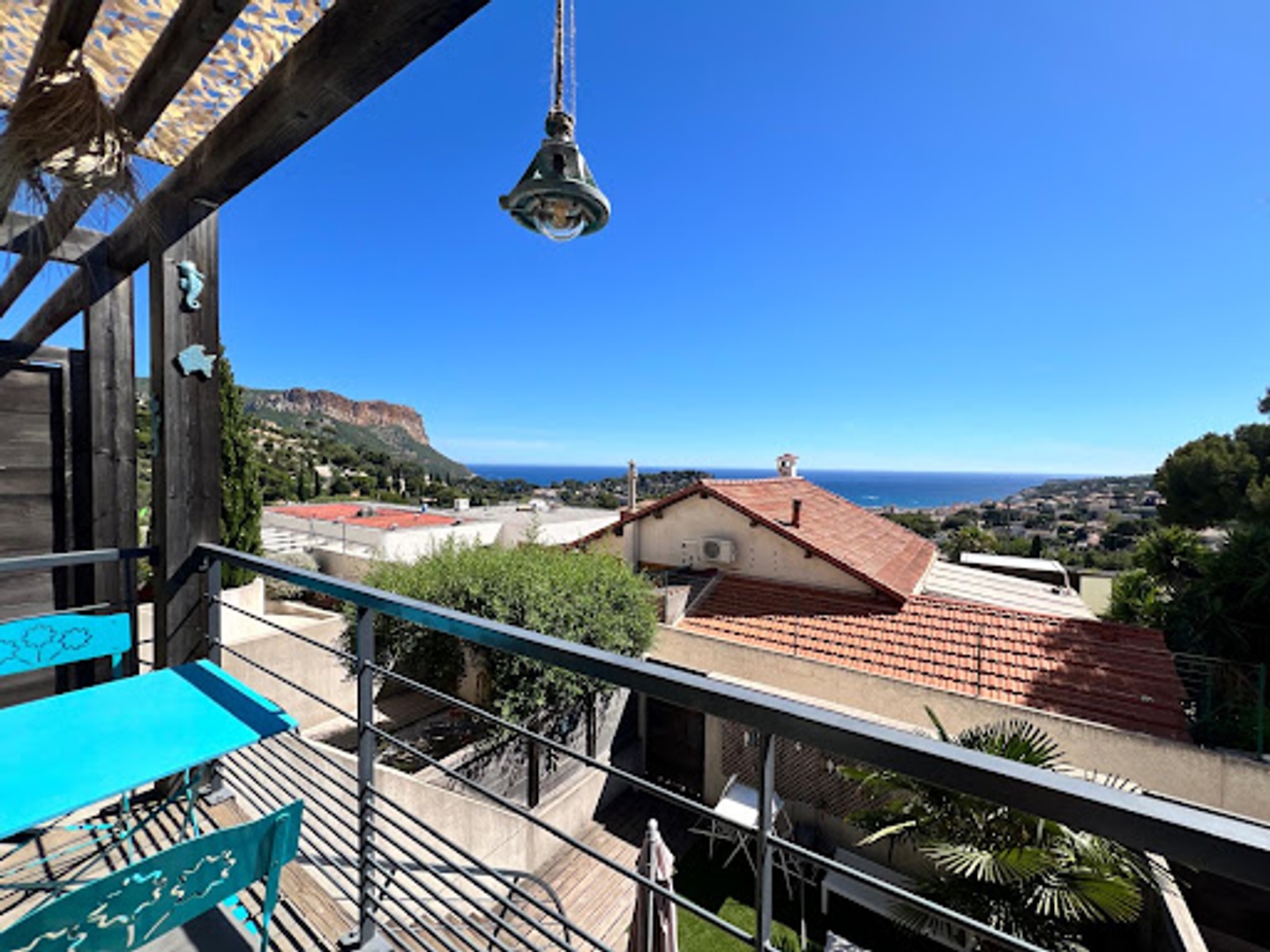 Appartement à vendre - 4 pièces - 78m2 - Cassis (13260)