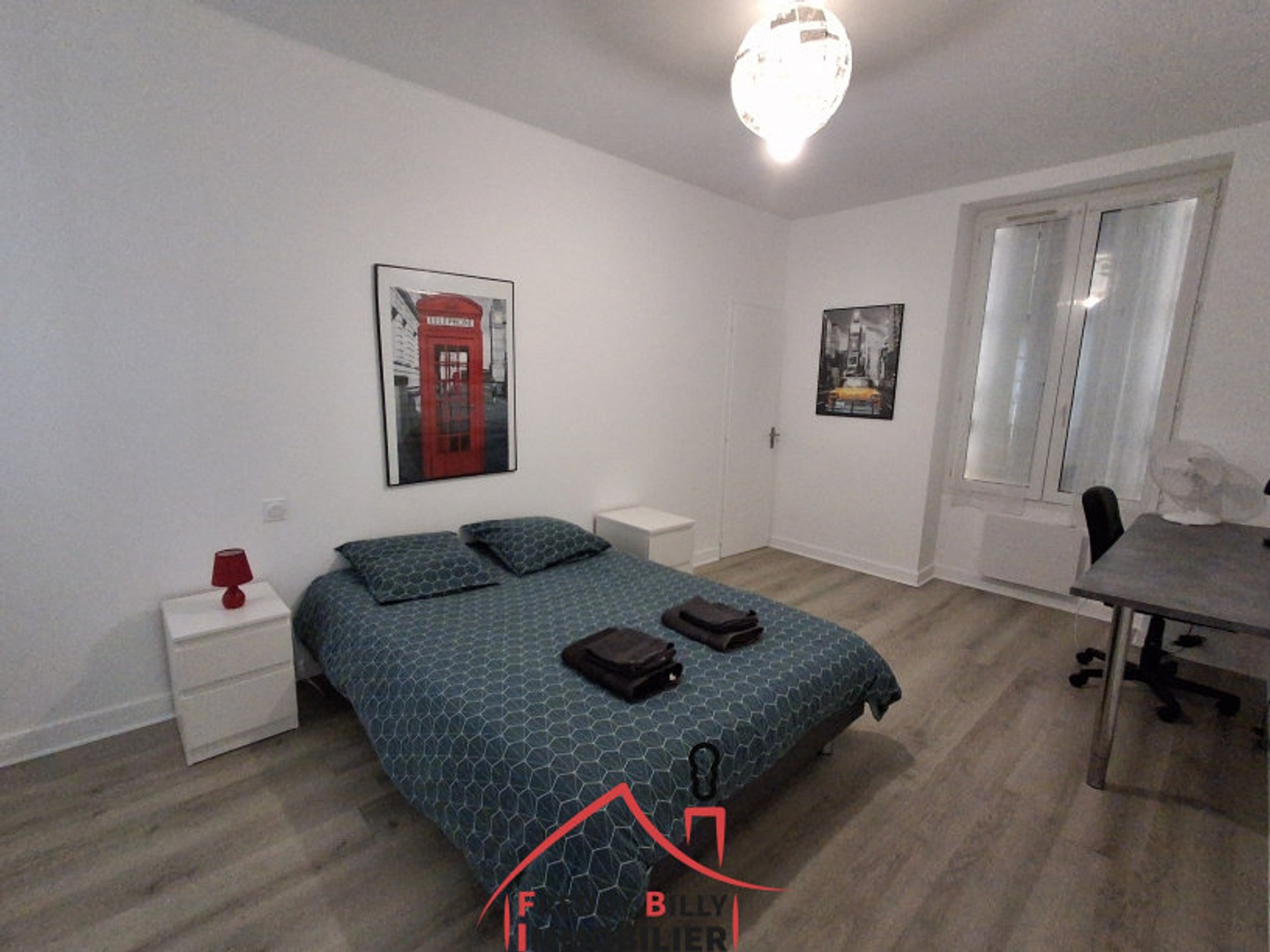 Ensemble immobilier de 2 maisons de 3 chambres chacune + 2 g