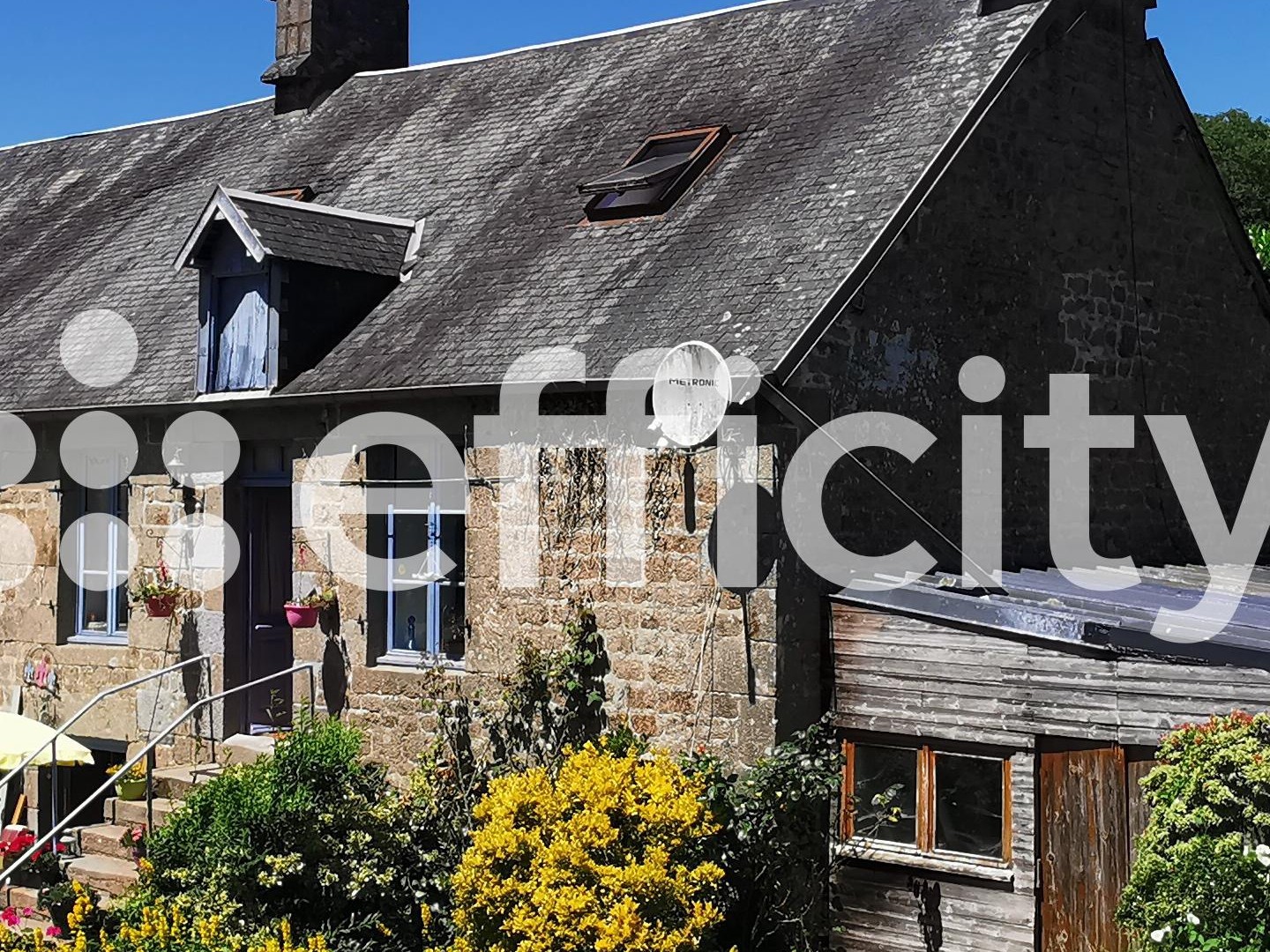Maison 14 pièces 340 m²