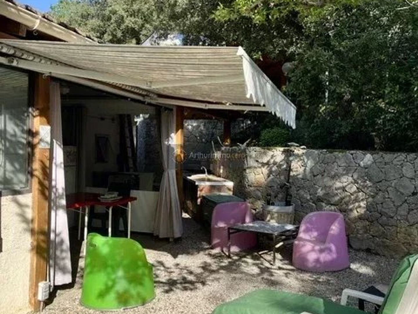 Terrain à vendre - 238m2 - Fréjus (83600)
