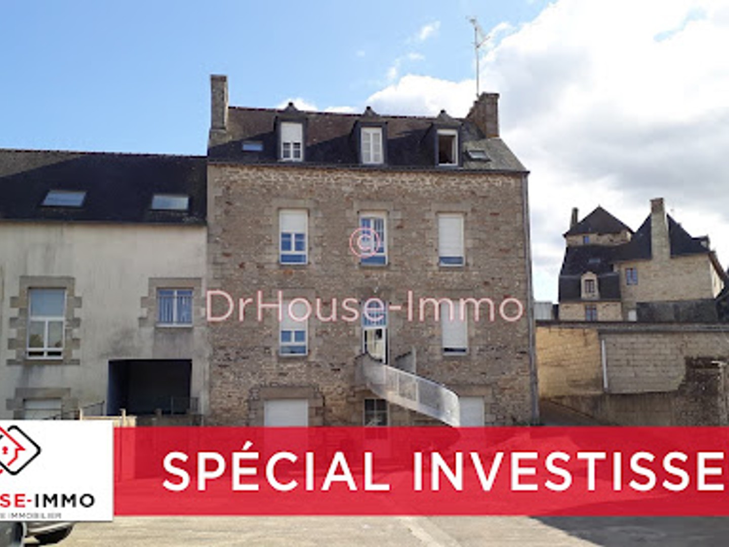 Local commercial 16 pièces 276 m²