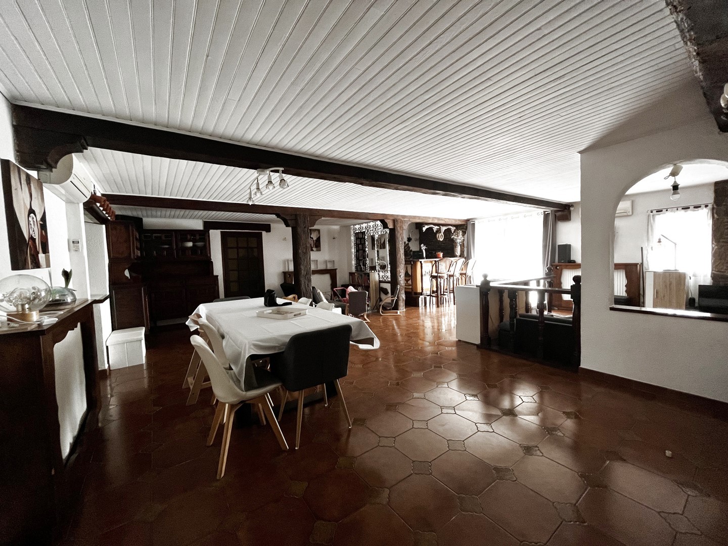 Proche Amélie - Grande villa avec trois appartements