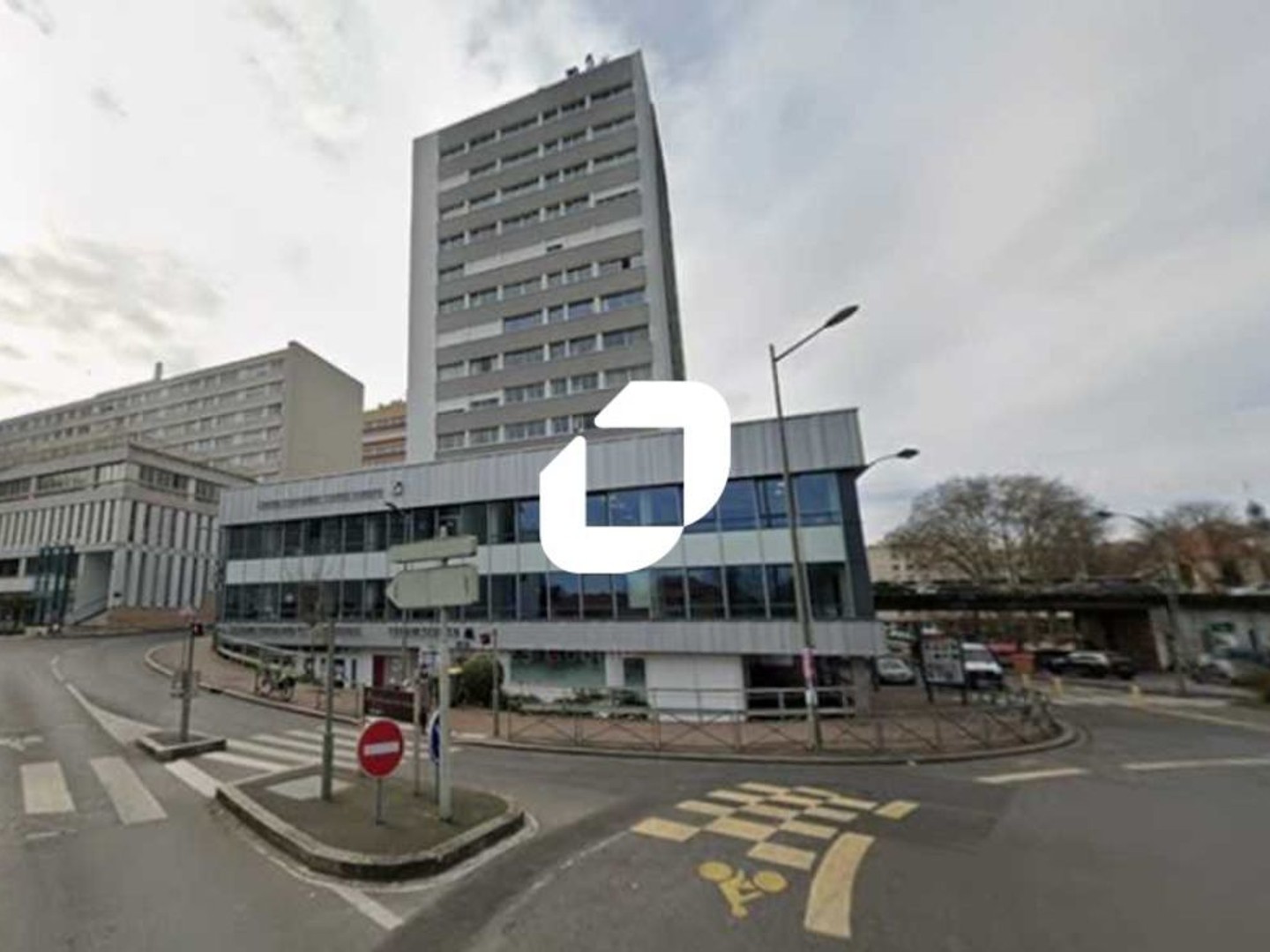 Bureaux - A VENDRE - 1 080 m² divisibles à partir de 387 m²