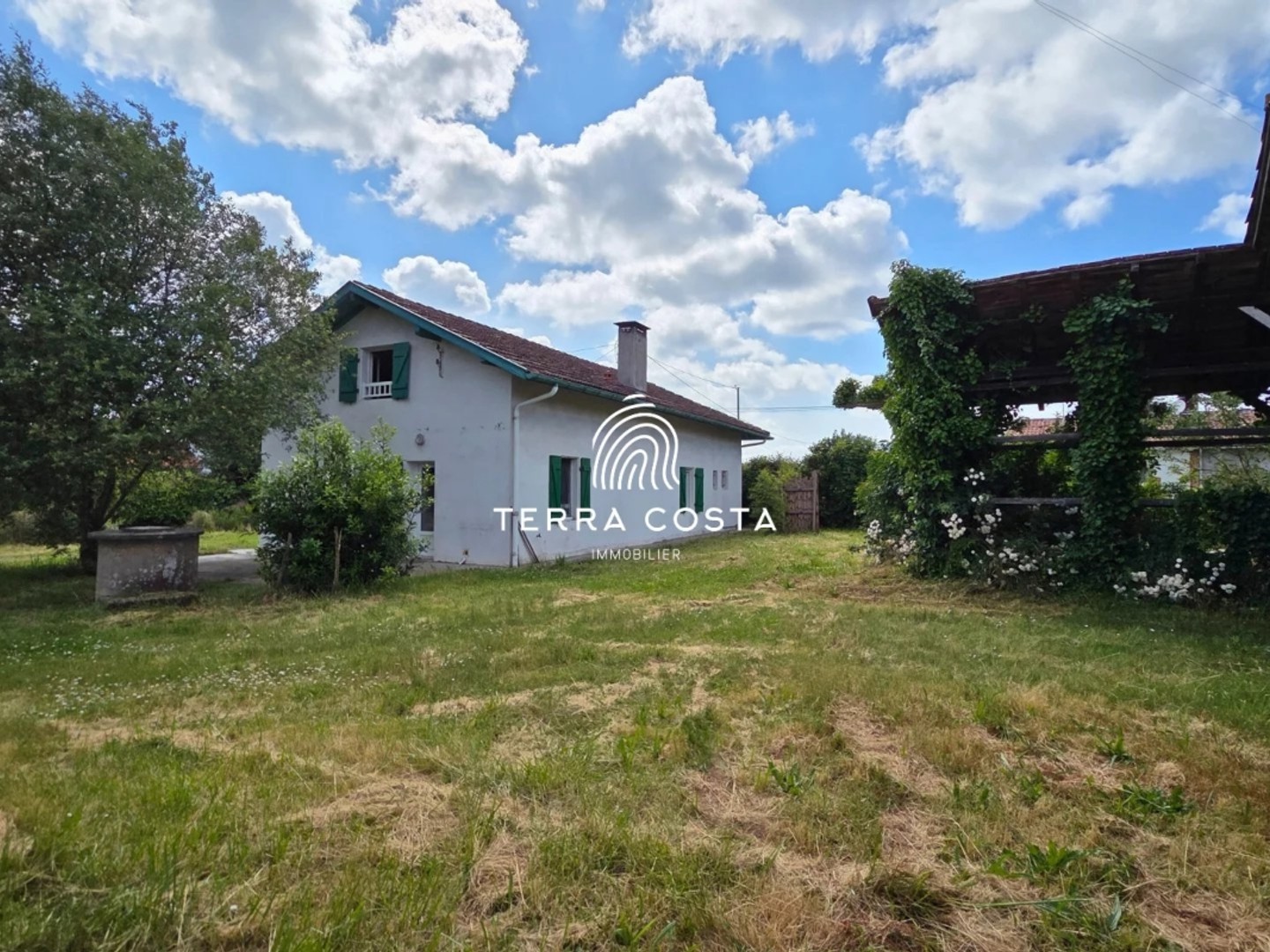 Ensemble immobilier a renover