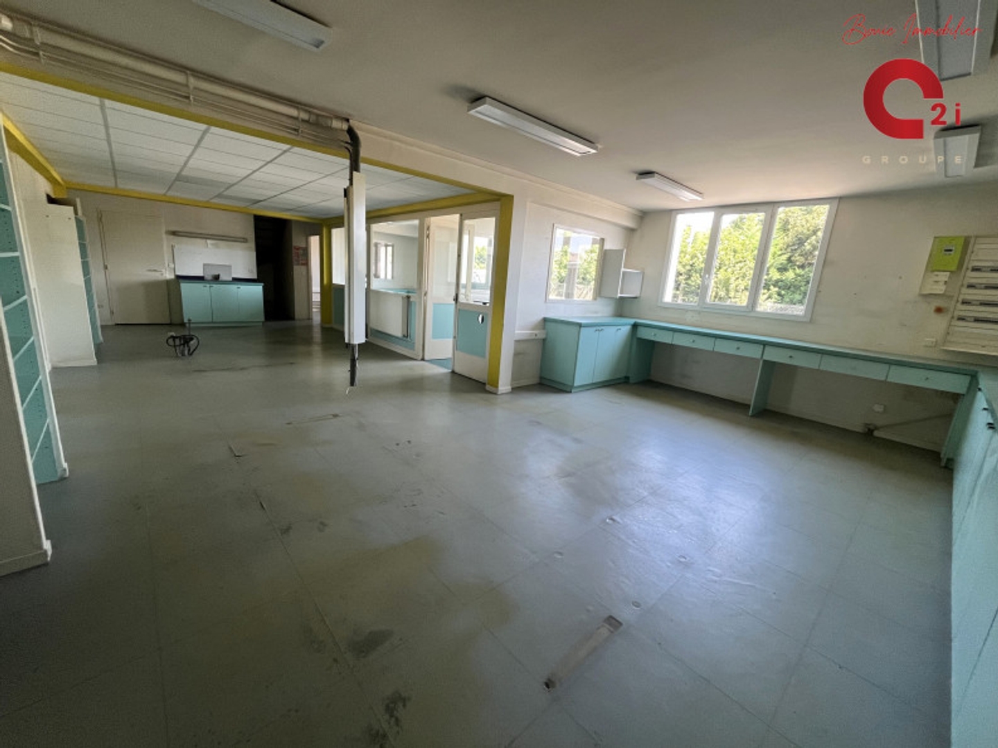 Immeuble à vendre - 253m2 - Tarbes (65000)