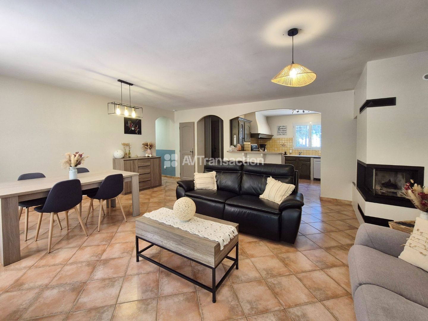 Maison à vendre - 6 pièces - 123m2 - Lorgues (83510)