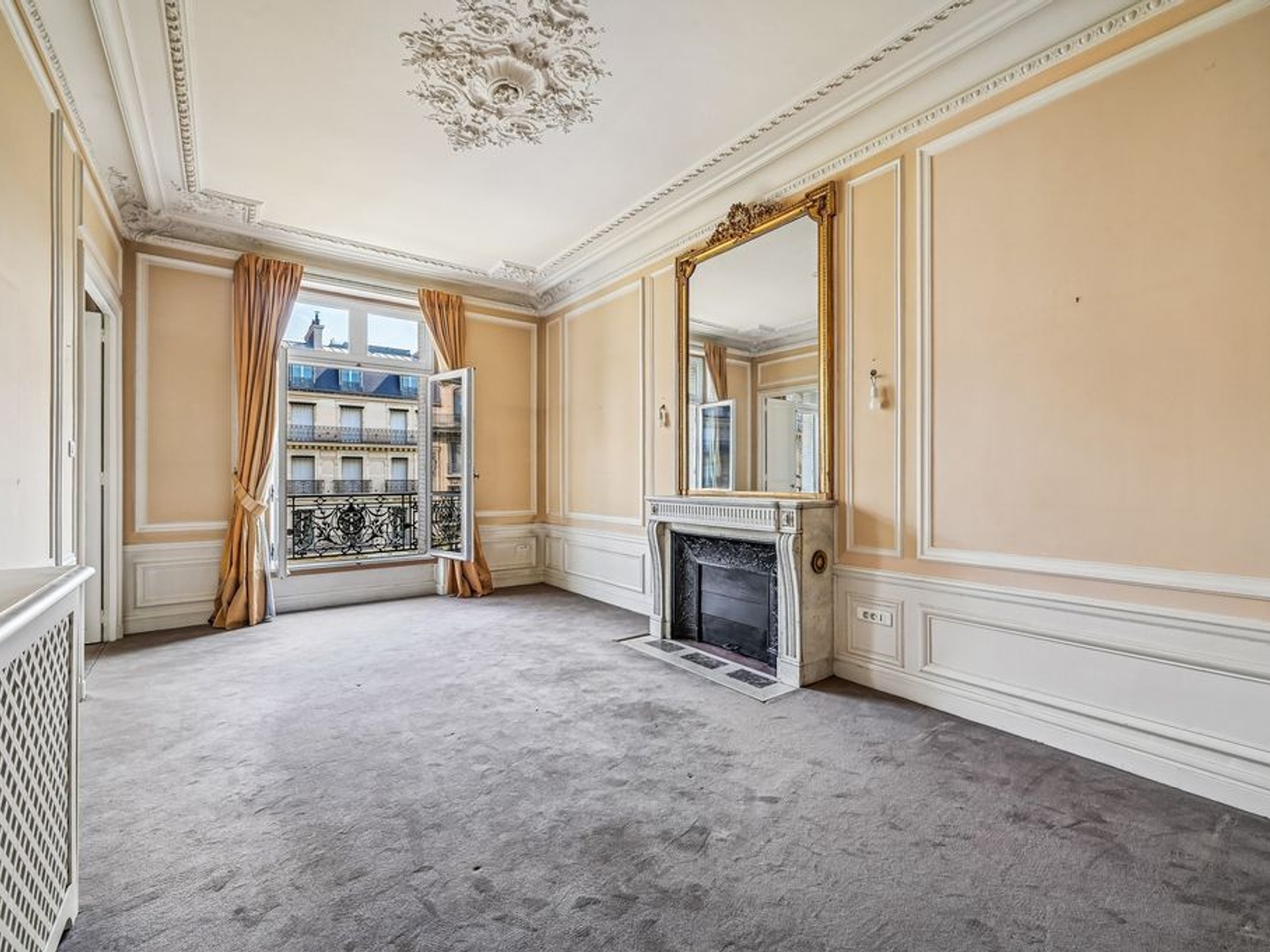 Appartement à vendre - 4 pièces - 182m2 - Paris 16e (75016)