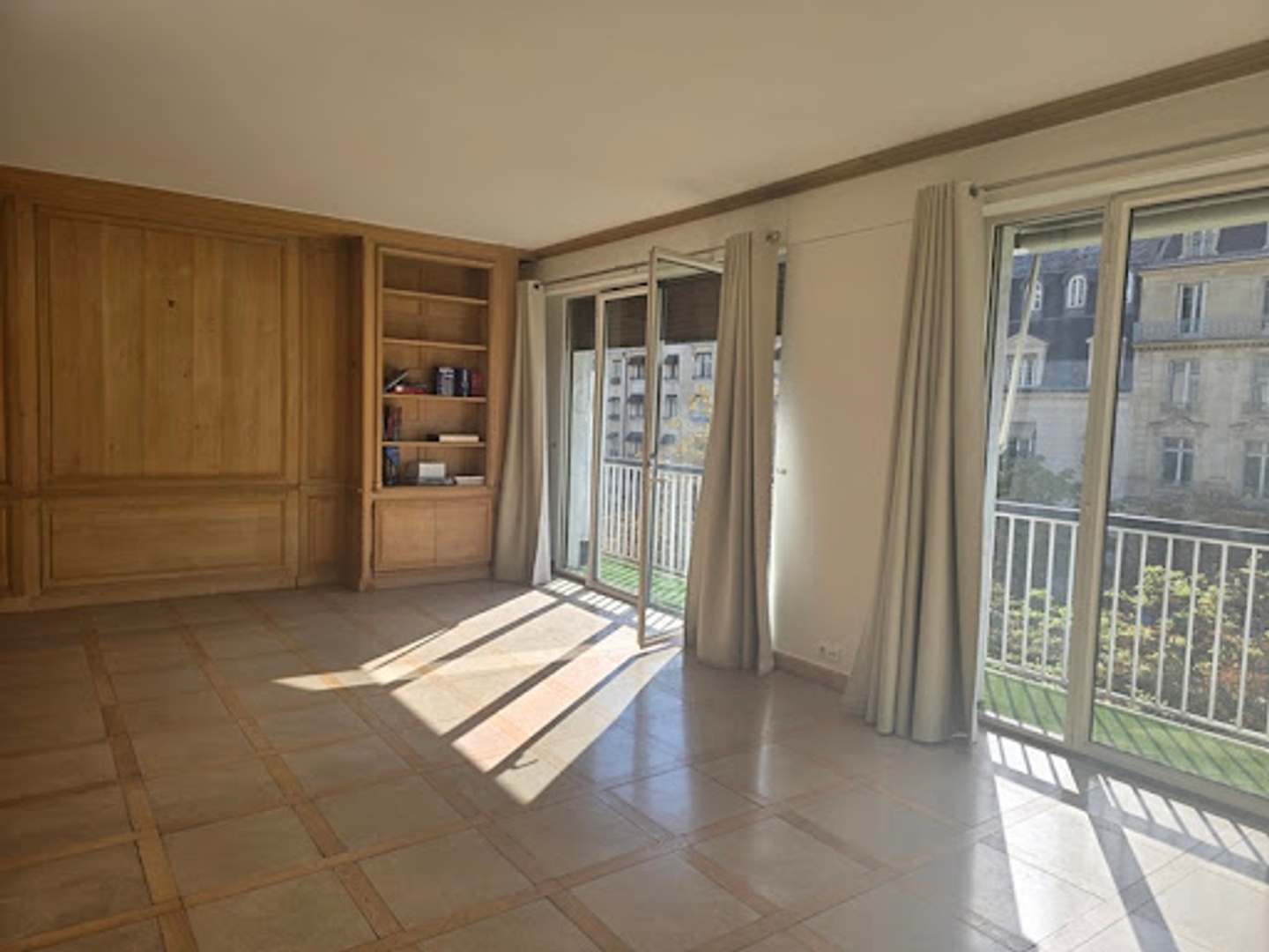 Appartement à vendre - 3 pièces - 96m2 - Paris 8e (75008)