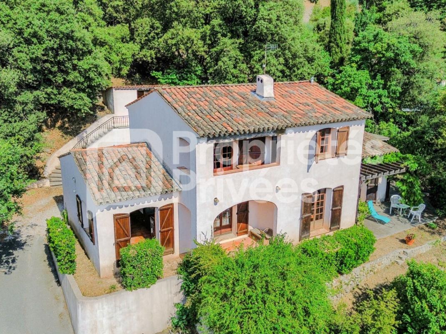 Maison à vendre - 6 pièces - 162m2 - Auribeau-Sur-Siagne (06810)
