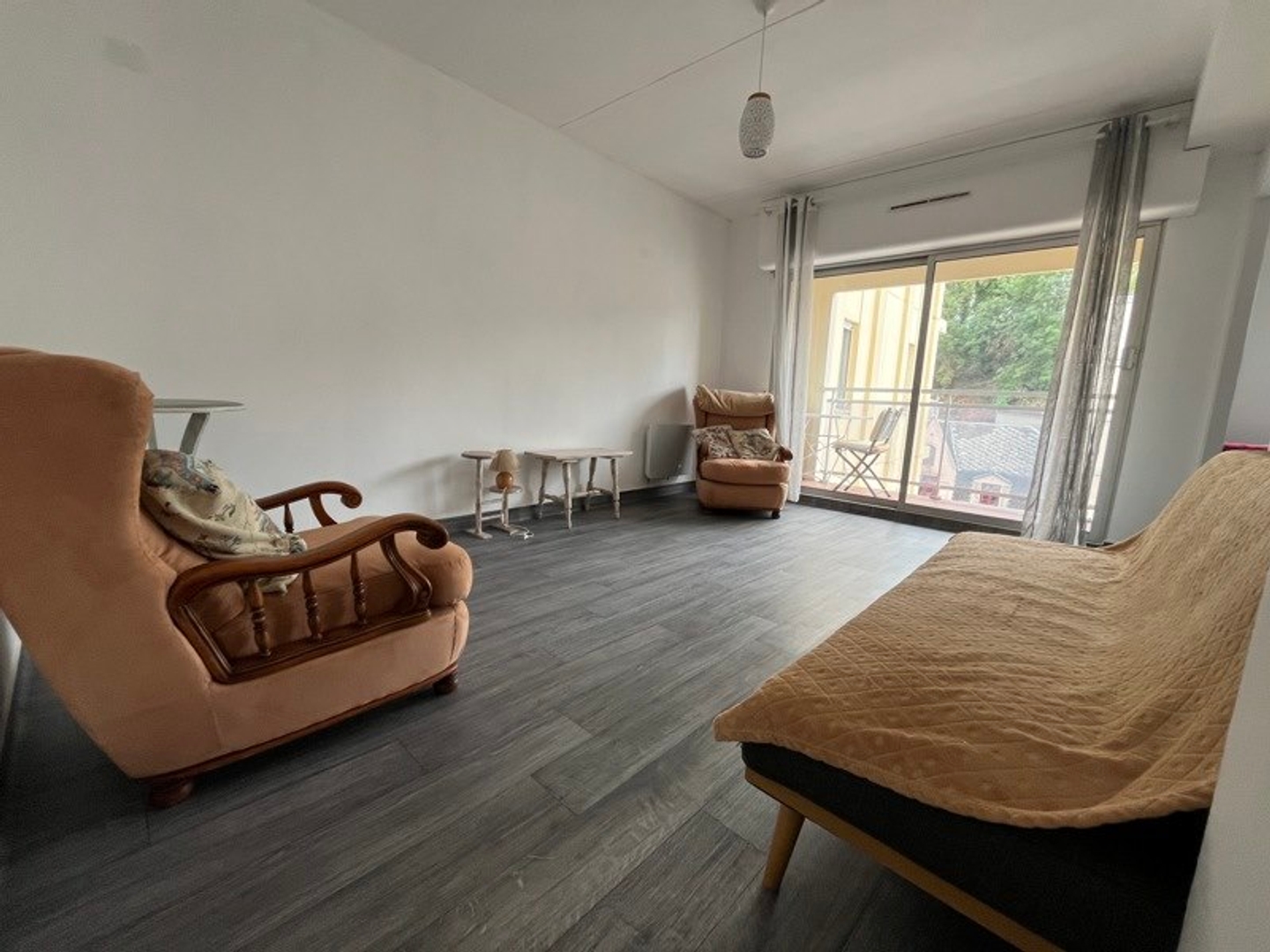 Appartement à vendre - 3 pièces - 6m2 - Tulle (19000)