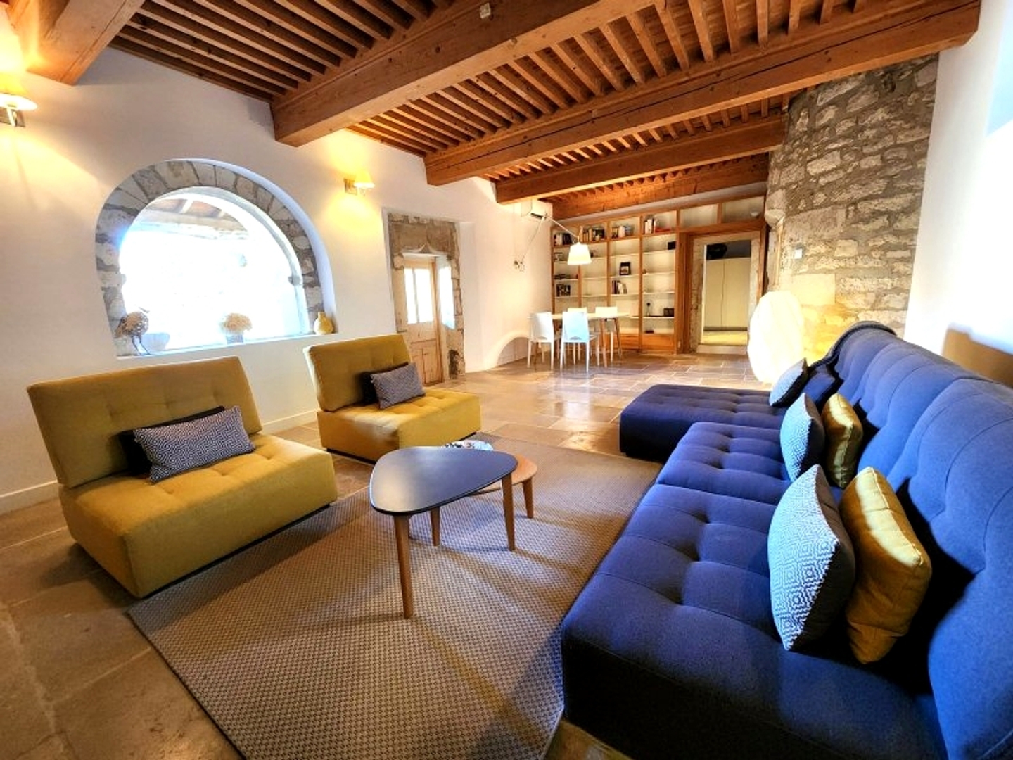 Maison en pierre 9 pièces 213 m²