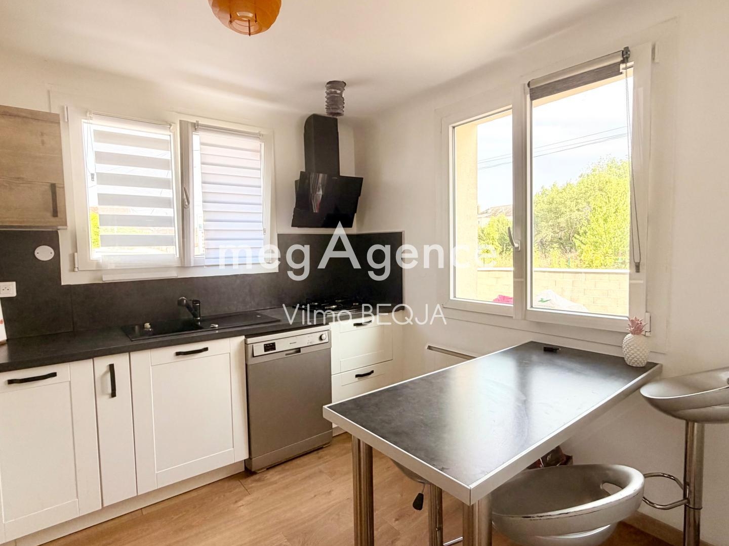 Maison à vendre - 4 pièces - 74m2 - Saint-Clément (89100)