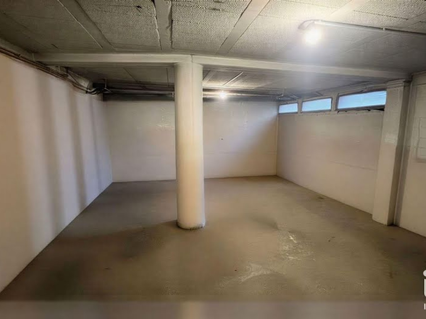 Parking/Garage/Box 188 m²