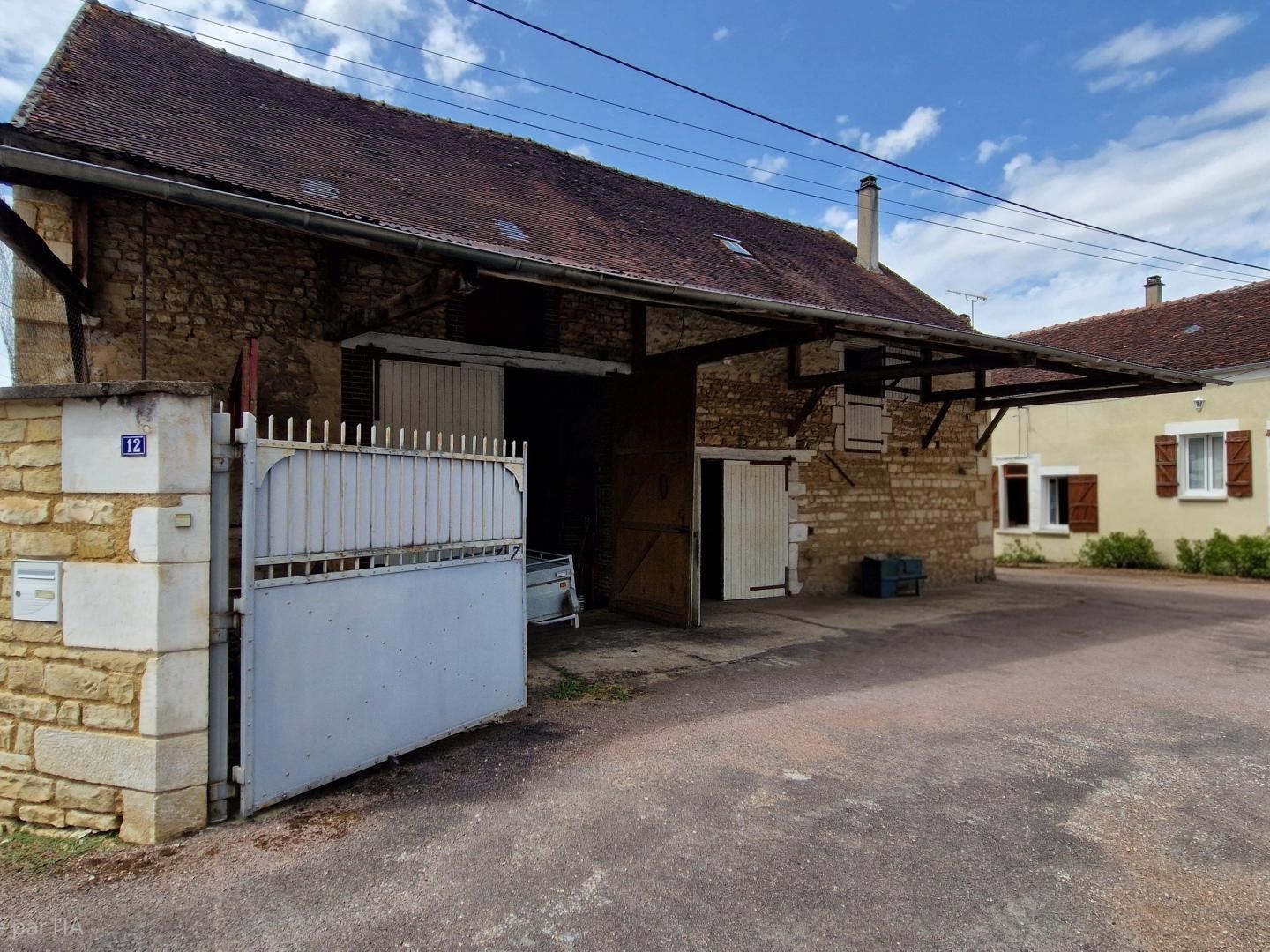 Maison à vendre - 4 pièces - 77m2 - Cheney (89700)