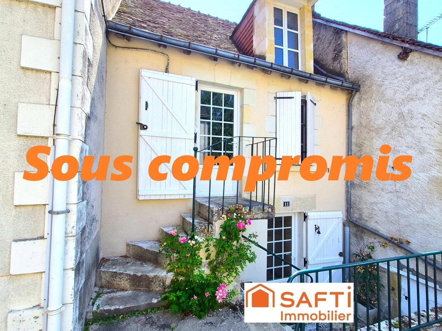 MAISON BOURG 2 chambres + Joli Extérieur