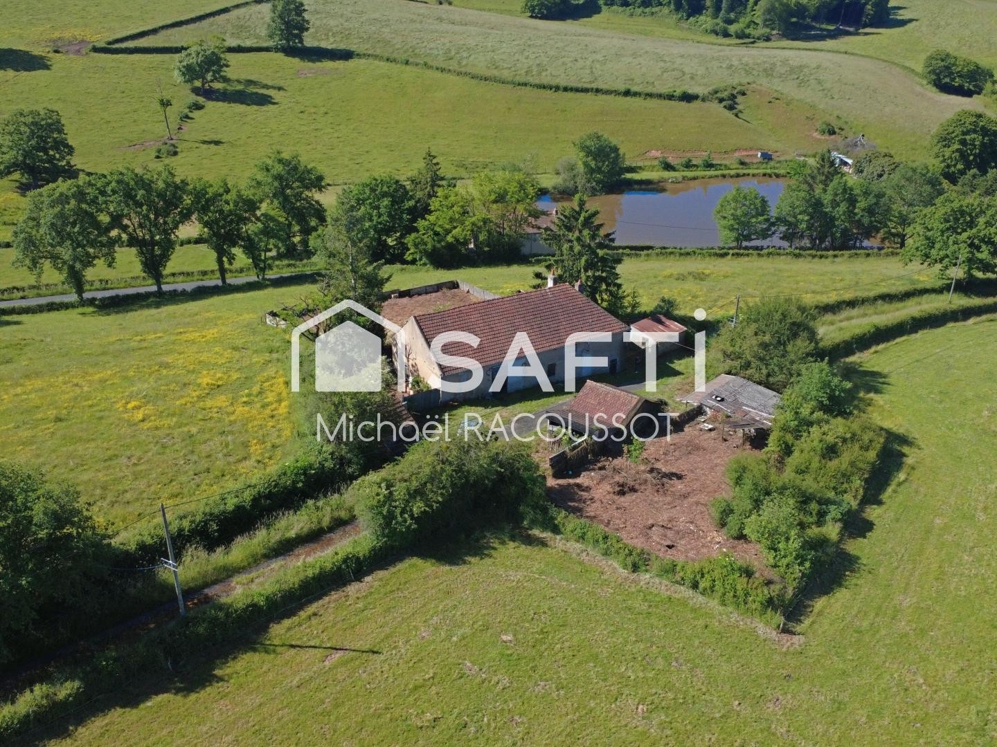 Maison à vendre - 5 pièces - 77m2 - Sanvignes-Les-Mines (71410)