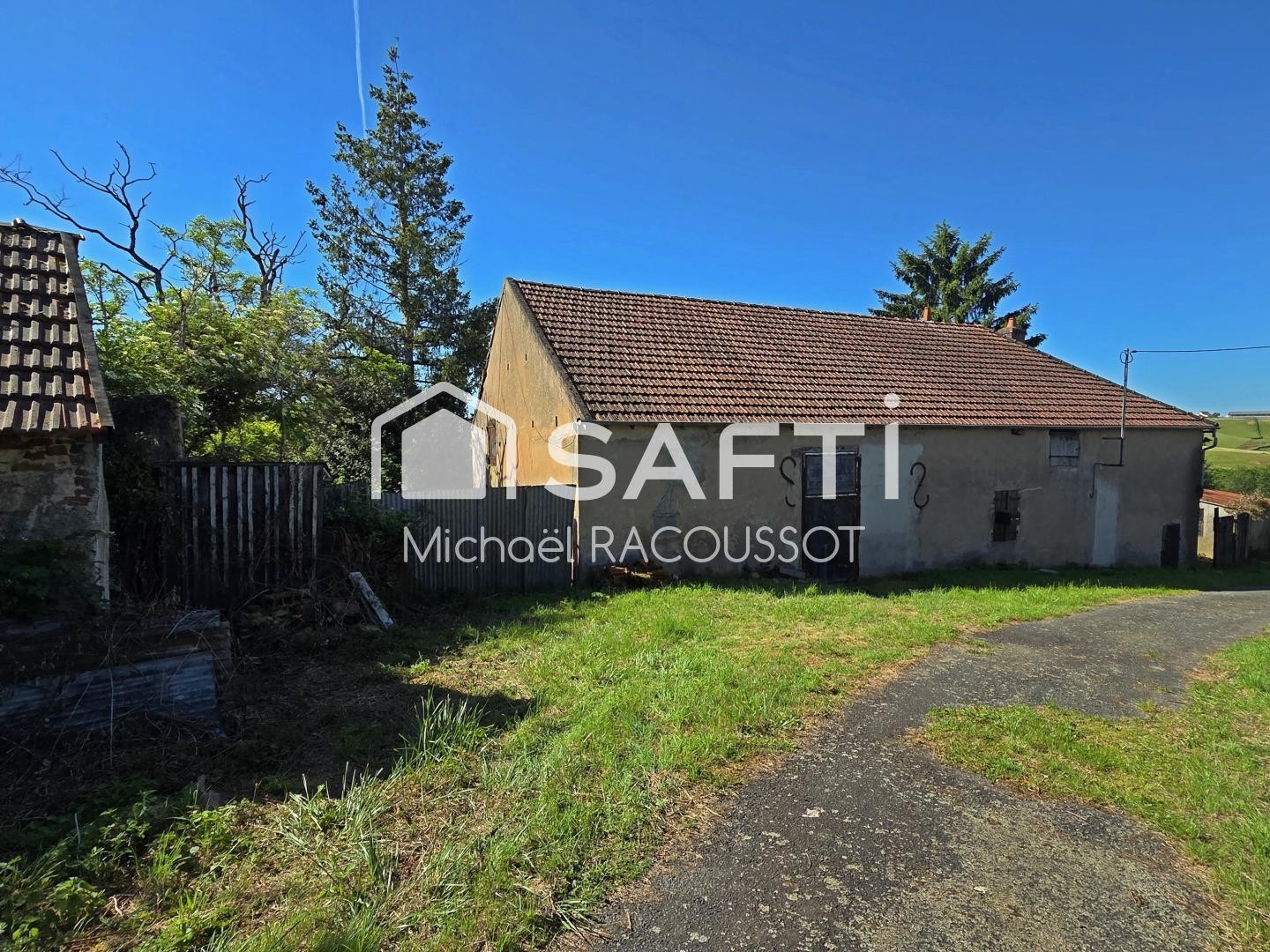 Maison à vendre - 5 pièces - 77m2 - Sanvignes-Les-Mines (71410)