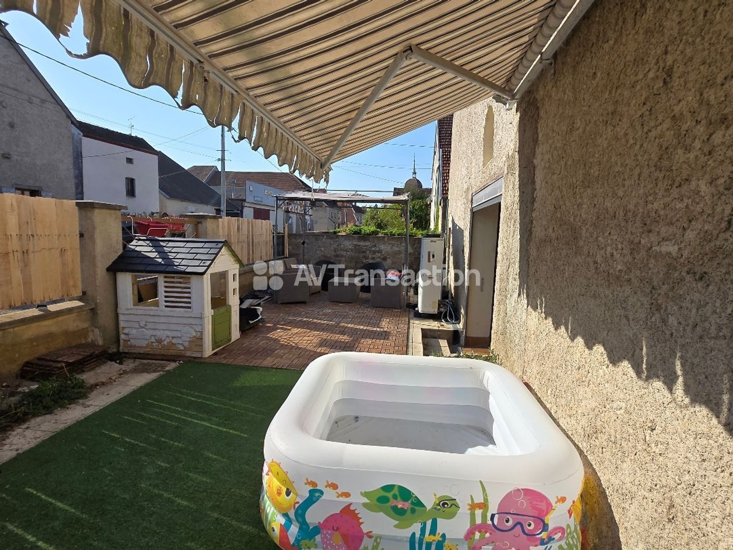 Maison à vendre - 5 pièces - 180m2 - Mantoche (70100)