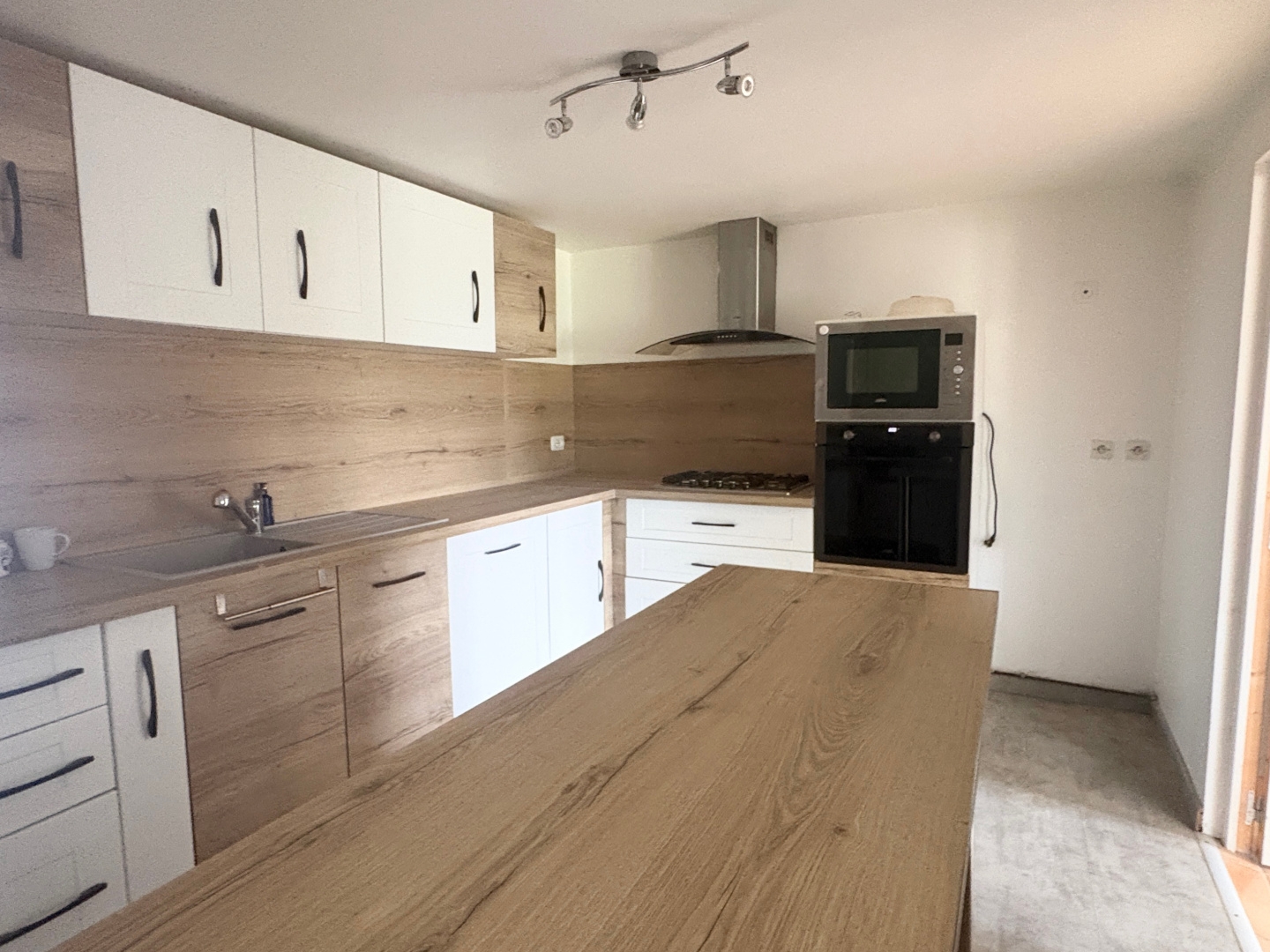 Maison à vendre - 8 pièces - 154m2 - Flixecourt (80420)