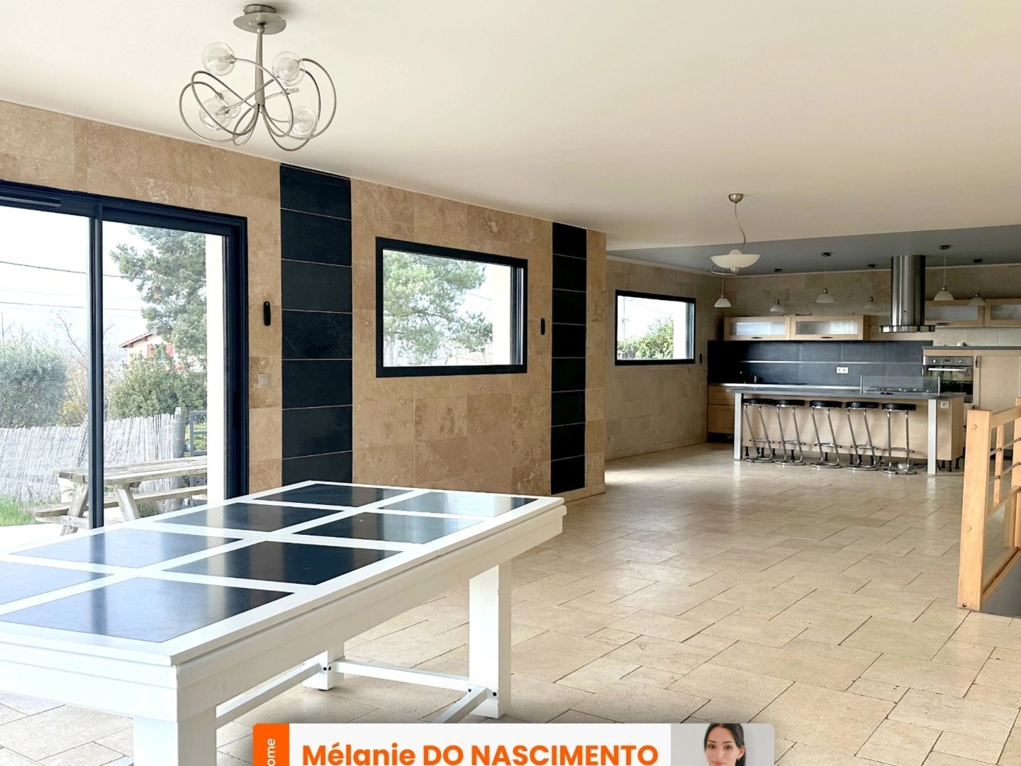 Maison à vendre - 7 pièces - 183m2 - Beauregard-L'évêque (63116)