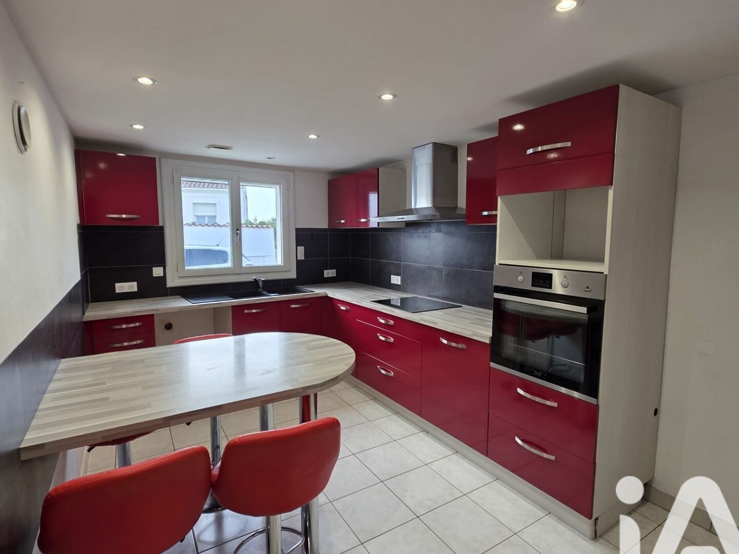 Maison à vendre - 4 pièces - 110m2 - Saint-Pierre-D'ol... (17310)