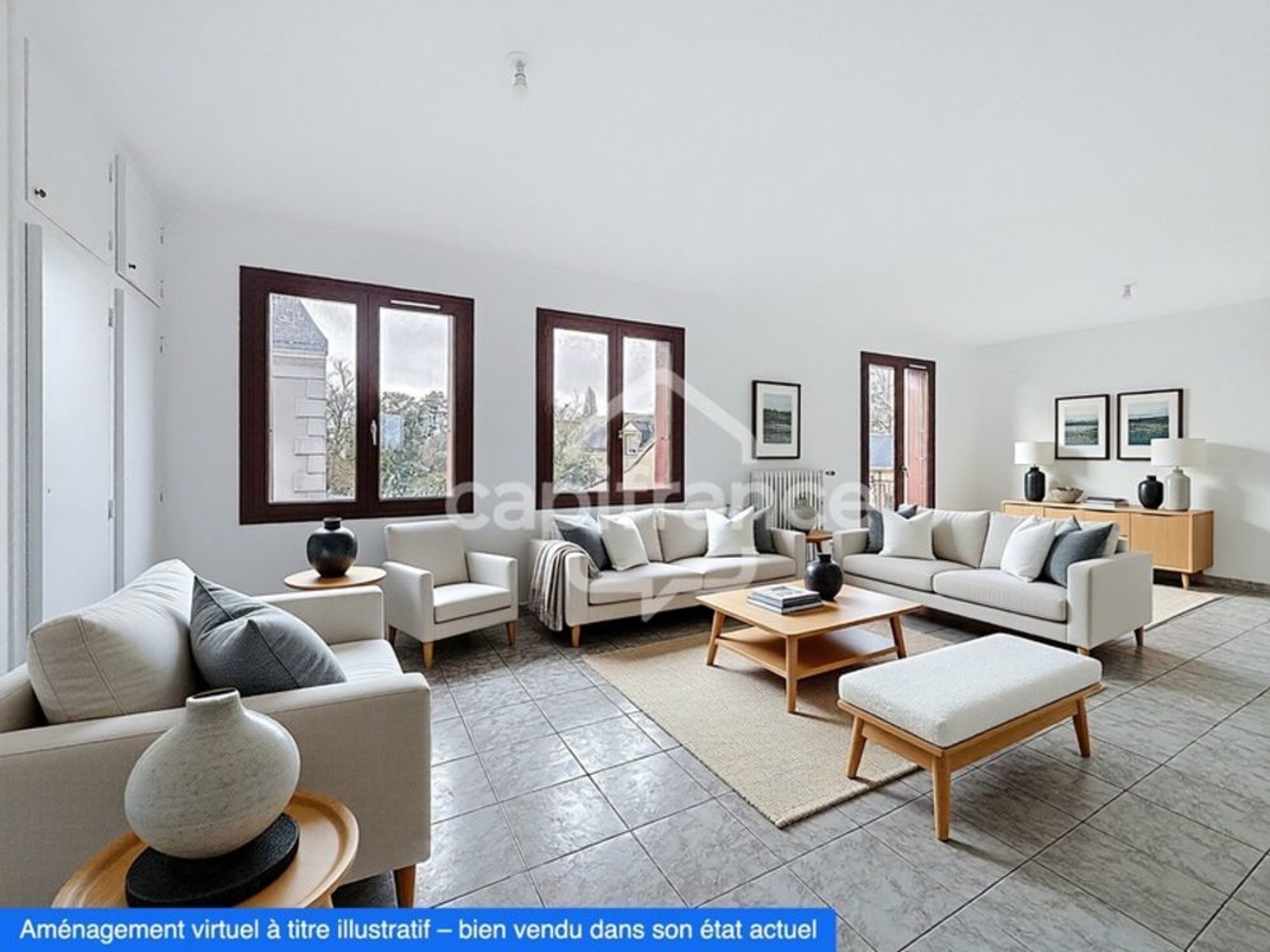 Appartement 100 m2 et 3 chambres, centre de BALLAN MIRE