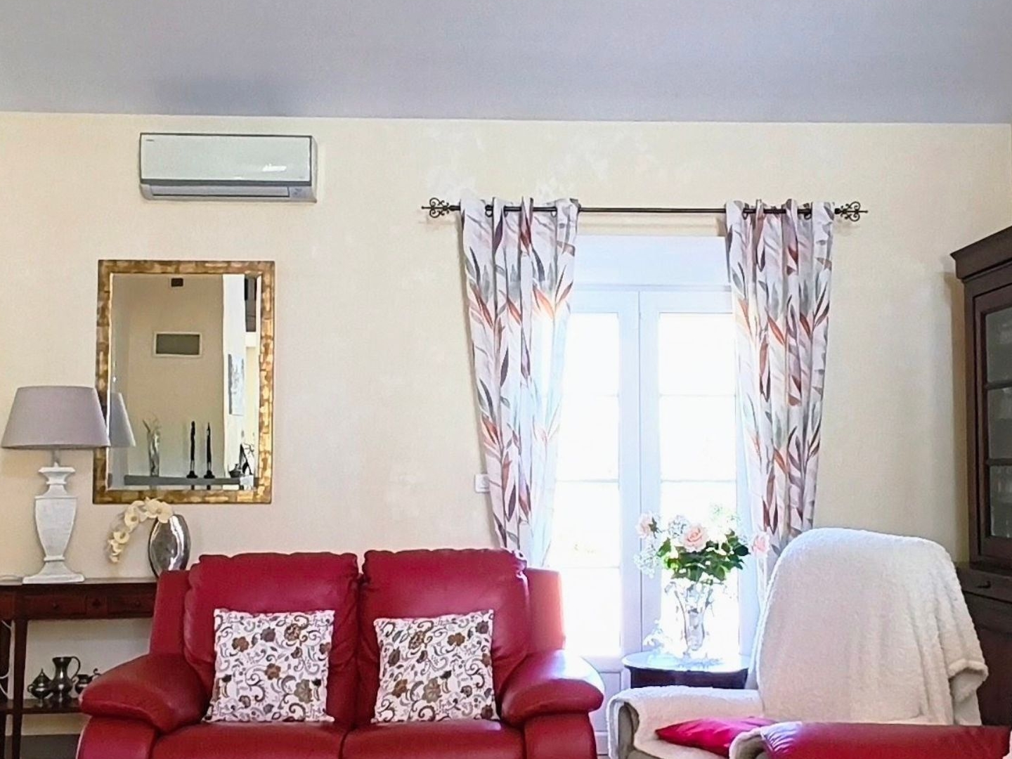 Maison à vendre - 5 pièces - 155m2 - Puymoyen (16400)