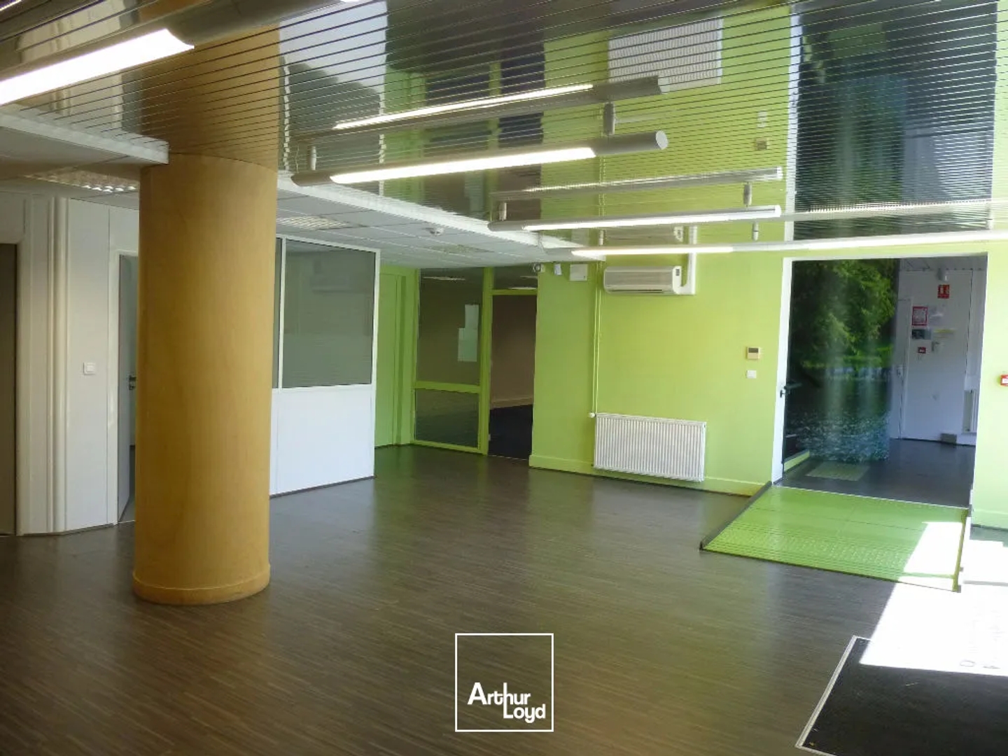 Bureaux à vendre - 1699m2 - Panazol (87350)