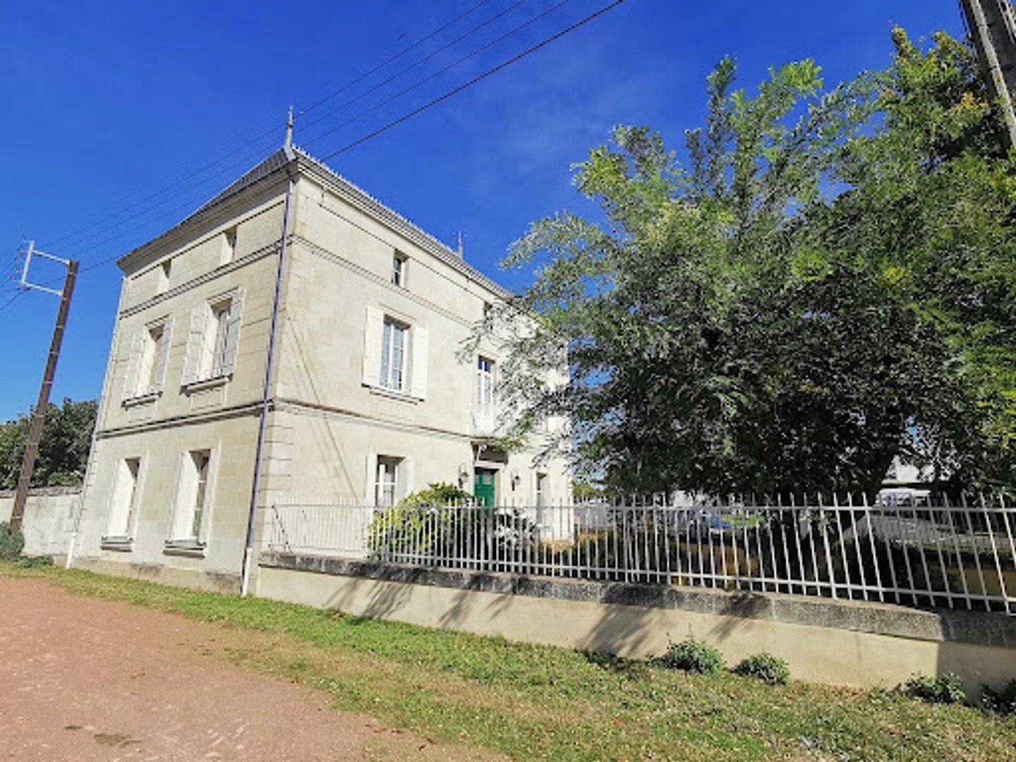 Maison 8 pièces 217 m²