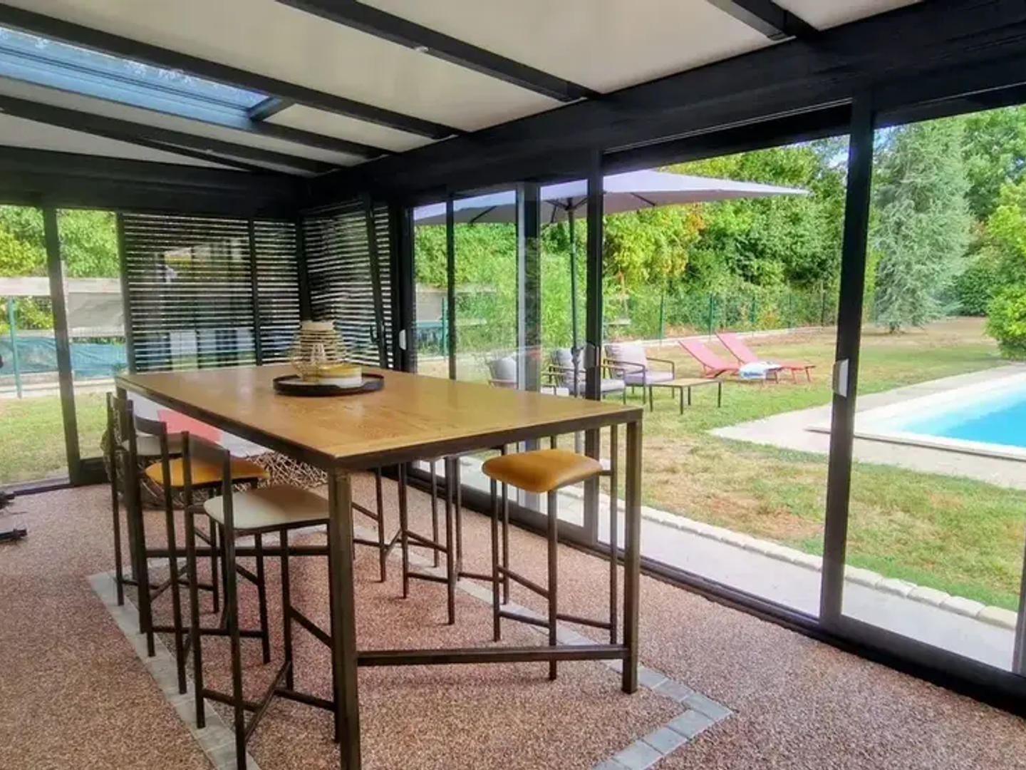 Maison à vendre - 7 pièces - 136m2 - Civrac-De-Blaye (33920)