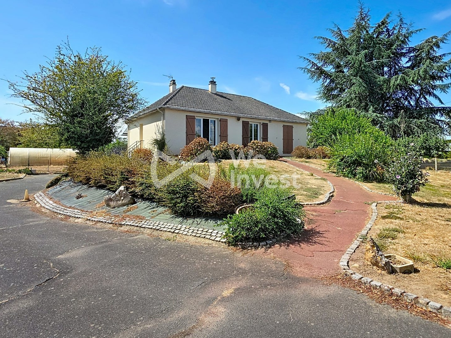 MAISON INDIVIDUELLE  GRAND TERRAIN  SOUS-SOL DE 88 M² hab