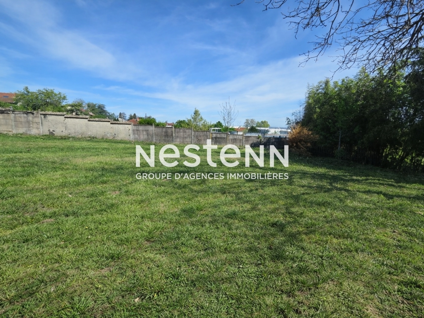 Terrain à vendre - 608m2 - Vénissieux (69200)