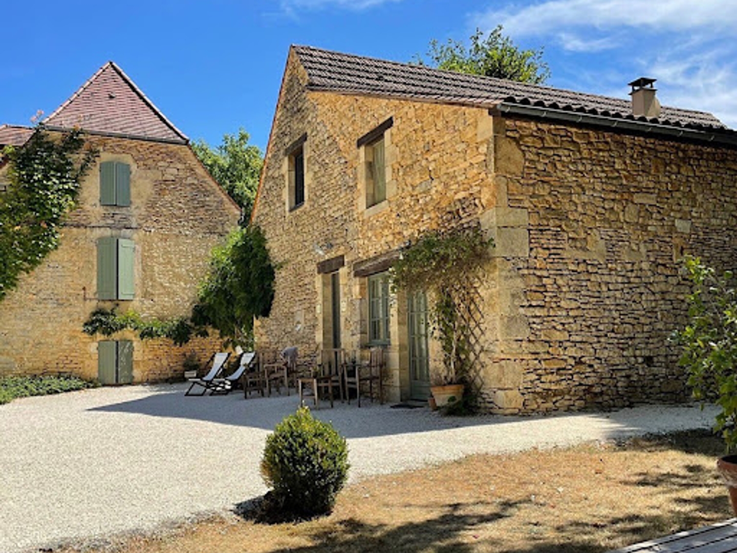 Appartement à vendre - 12 pièces - 370m2 - Sainte-Nathalène (24200)