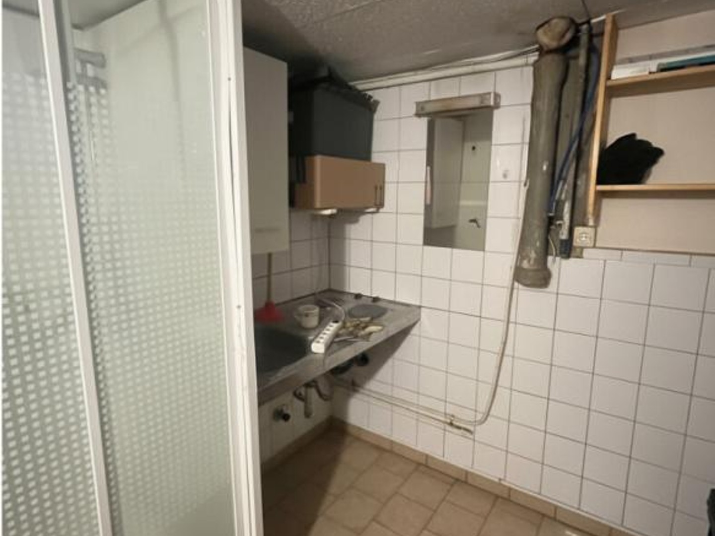 Locaux à vendre - 1 pièce - 12m2 - Neuilly-Sur-Seine (92200)