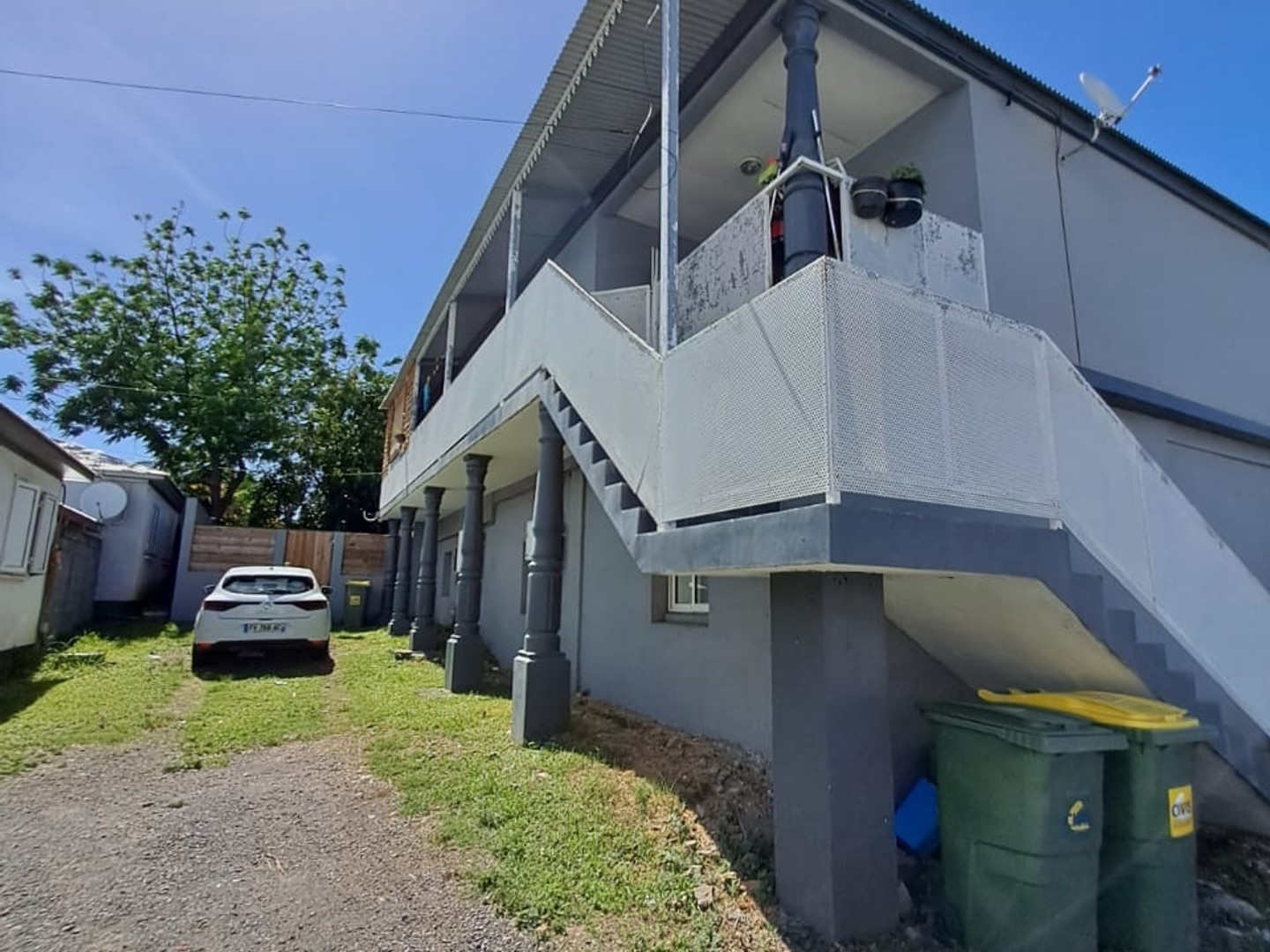 Immeuble de rapport 100 m²