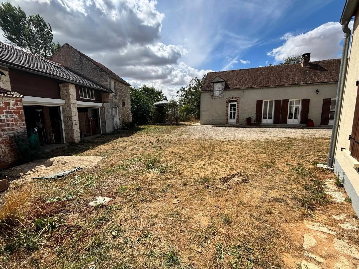 Maison à vendre - 7 pièces - 170m2 - Chaintreaux (77460)
