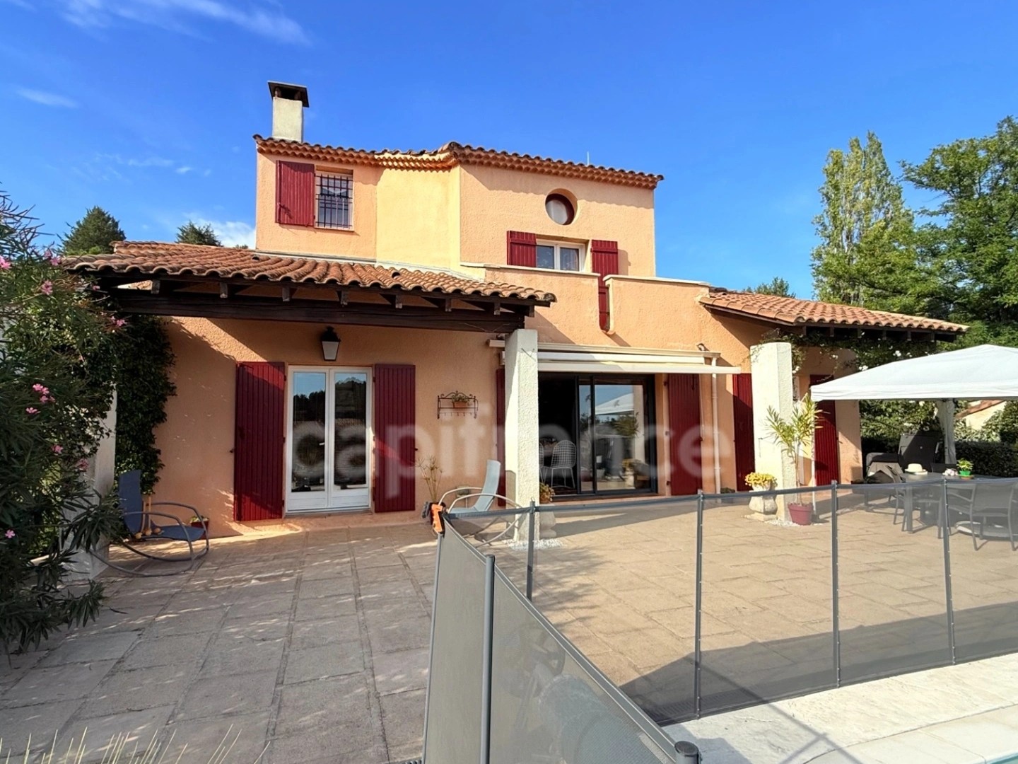 Maison 5 pièces 180 m²
