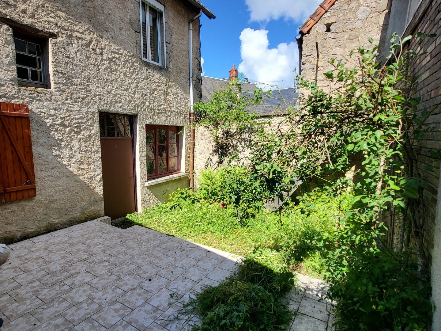 Appartement à vendre - 4 pièces - 117m2 - Château-Chinon (58120)