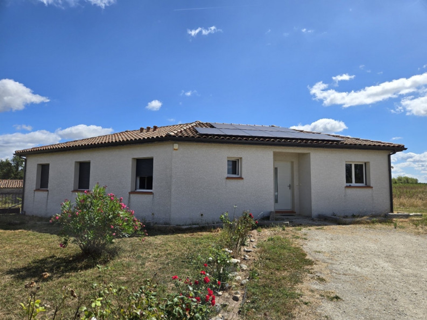 Maison à vendre - 5 pièces - 110m2 - Castelsarrasin (82100)