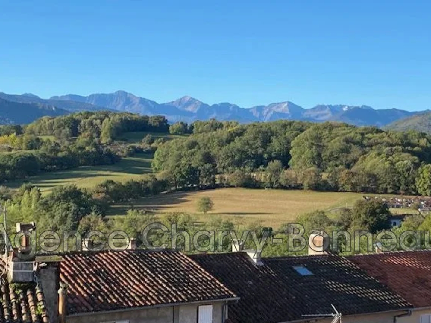 Maison 12 pièces 355 m²