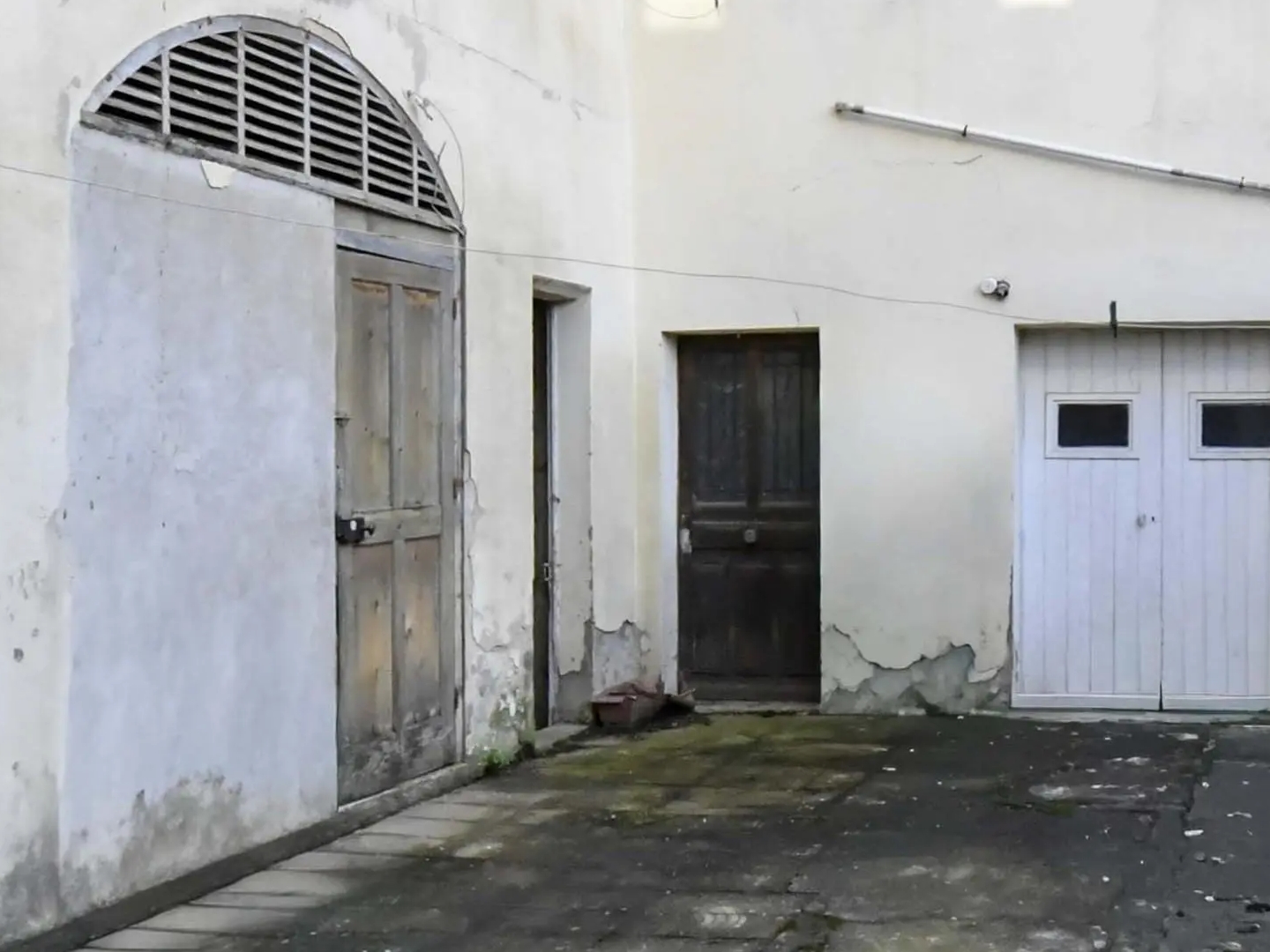 Parking/Garage/Box 250 m²