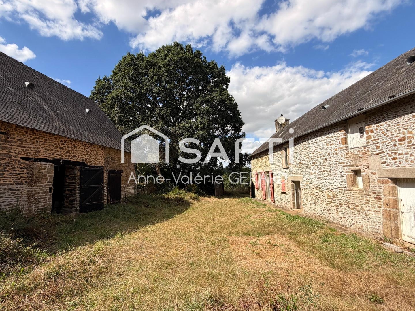 Maison à vendre - 4 pièces - 100m2 - La Dorée (53190)