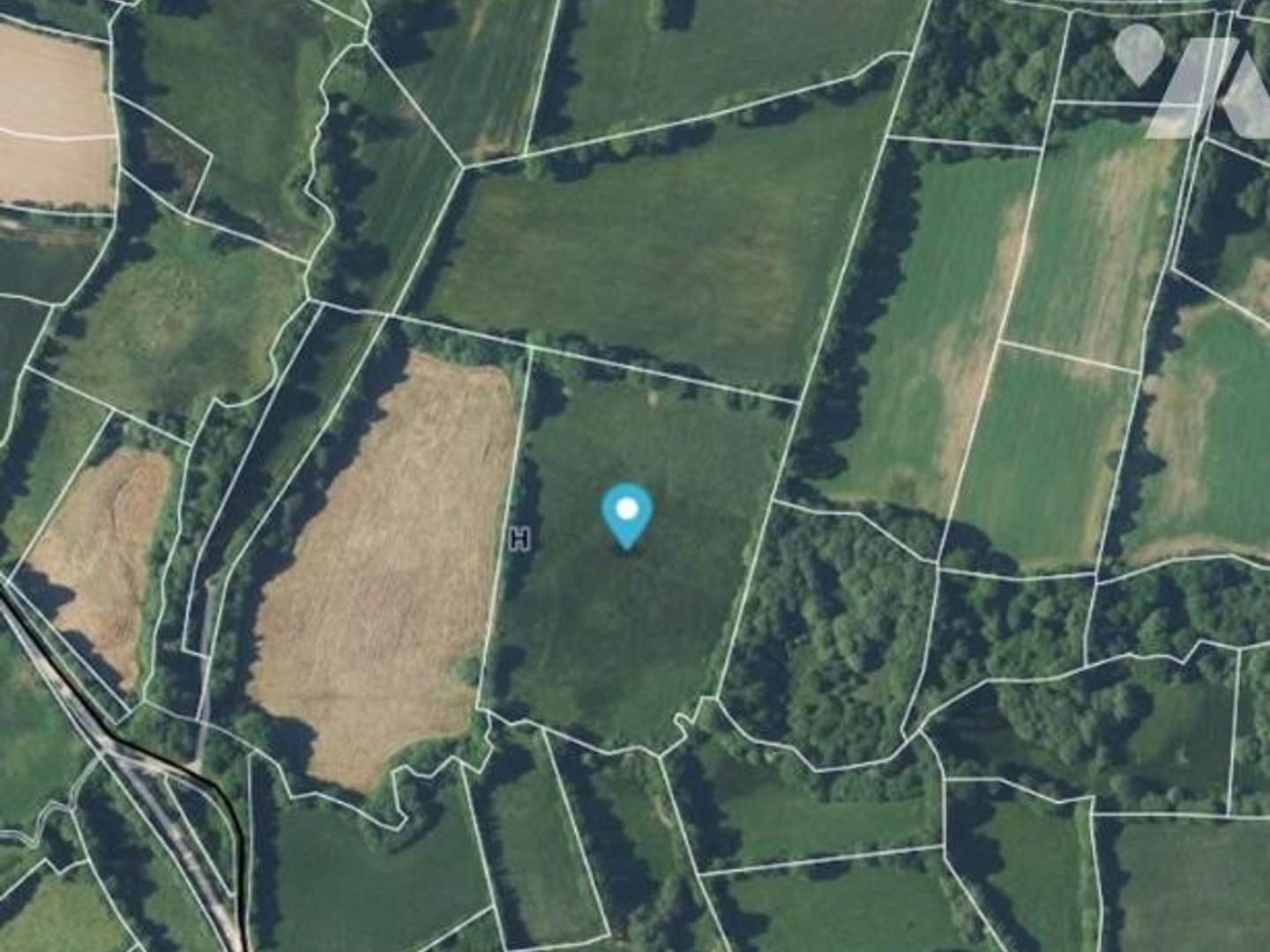 Terrain 21775 m²